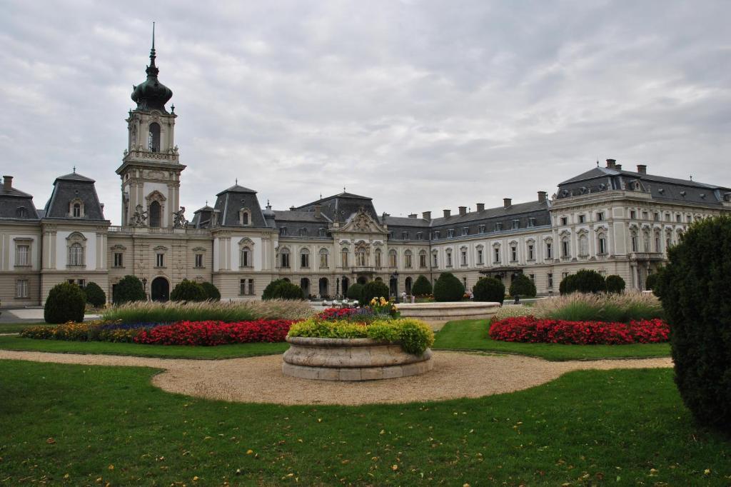 Active Vendeghaz Keszthely Hotel Bagian luar foto